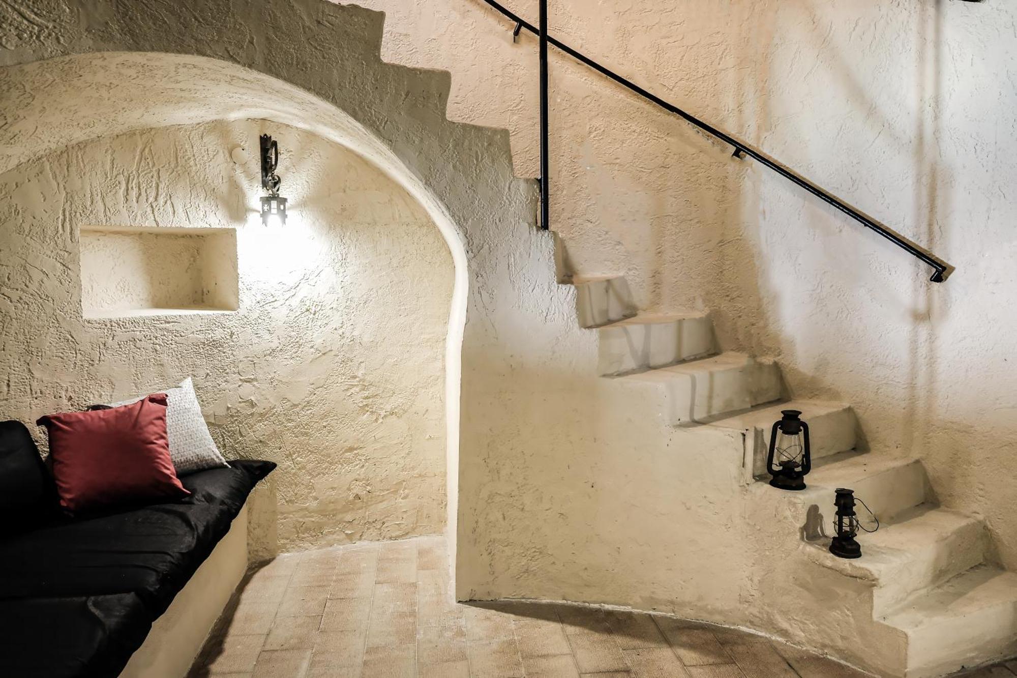Windmill Renovated 2025 Villa เอียลิซอส ภายนอก รูปภาพ