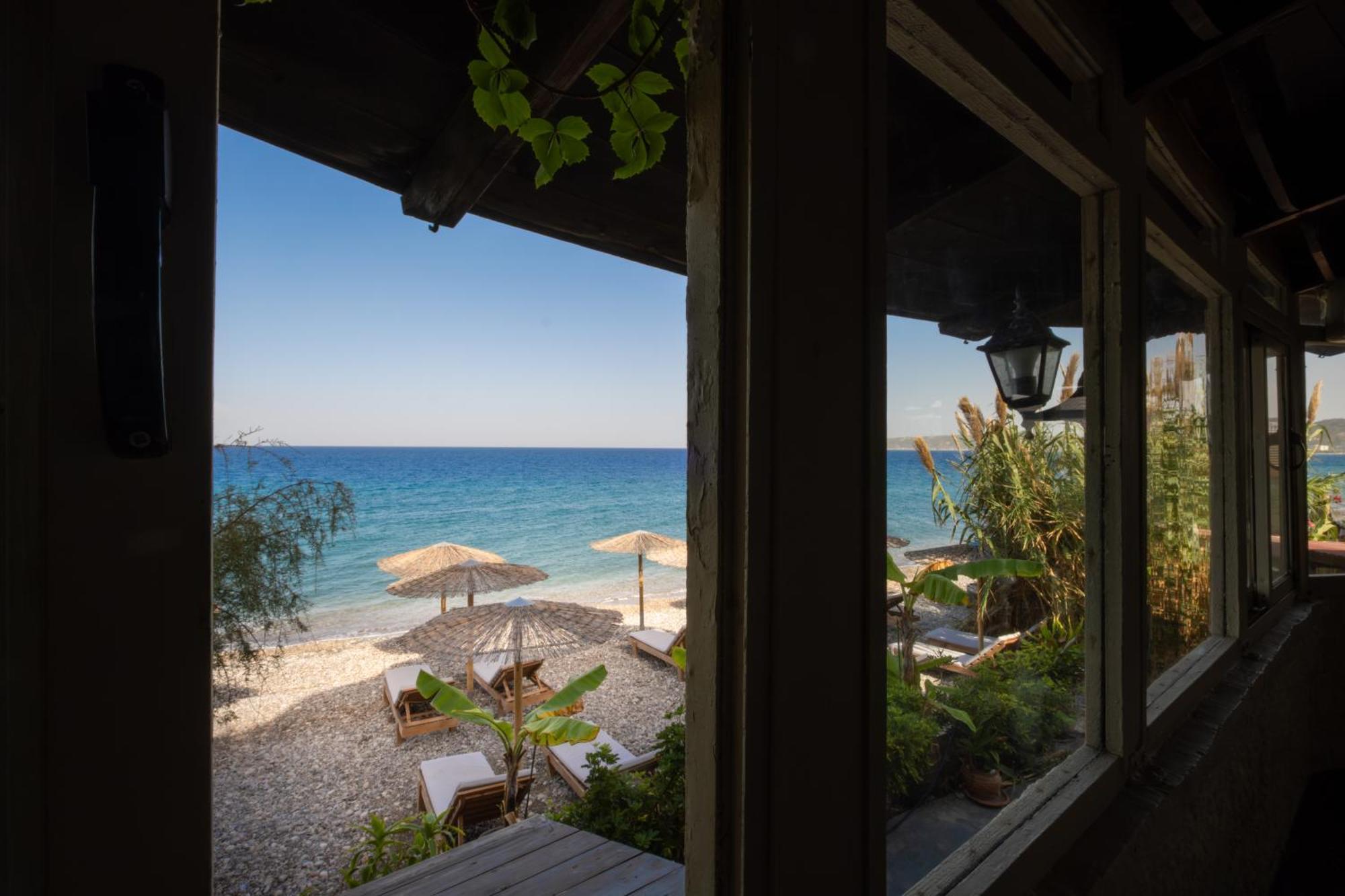 Windmill Renovated 2025 Villa เอียลิซอส ภายนอก รูปภาพ